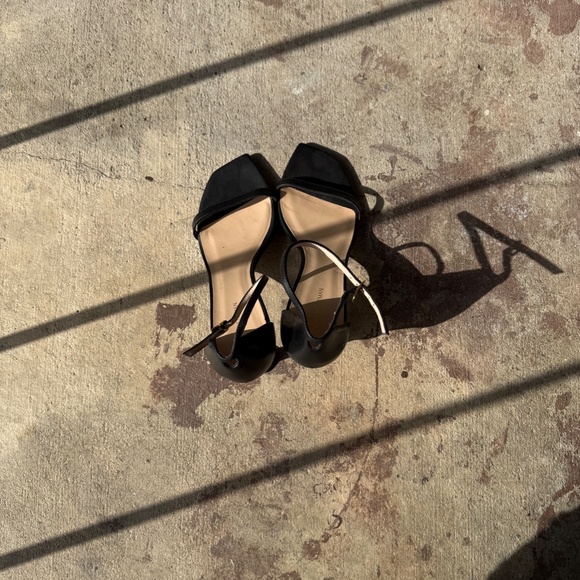 Stuart Weitzman Sandal Heels Black Leather Women's Shoe Size 8 - Picture 3 of 7